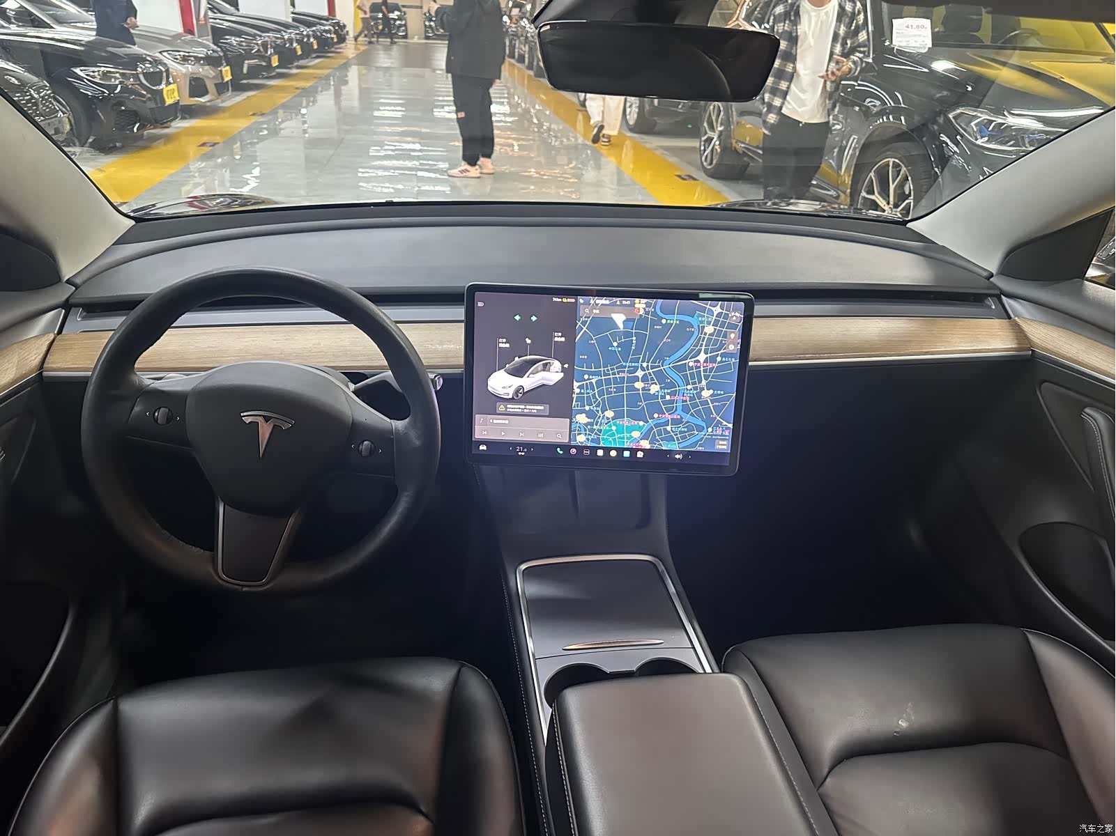 Tesla Model 3, 2022 12
