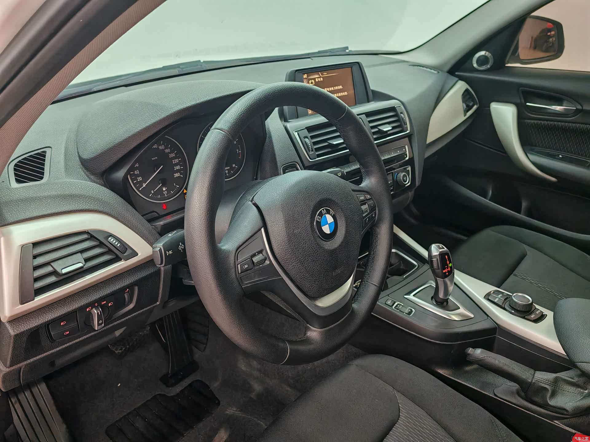 BMW 1 Series, 2016 10