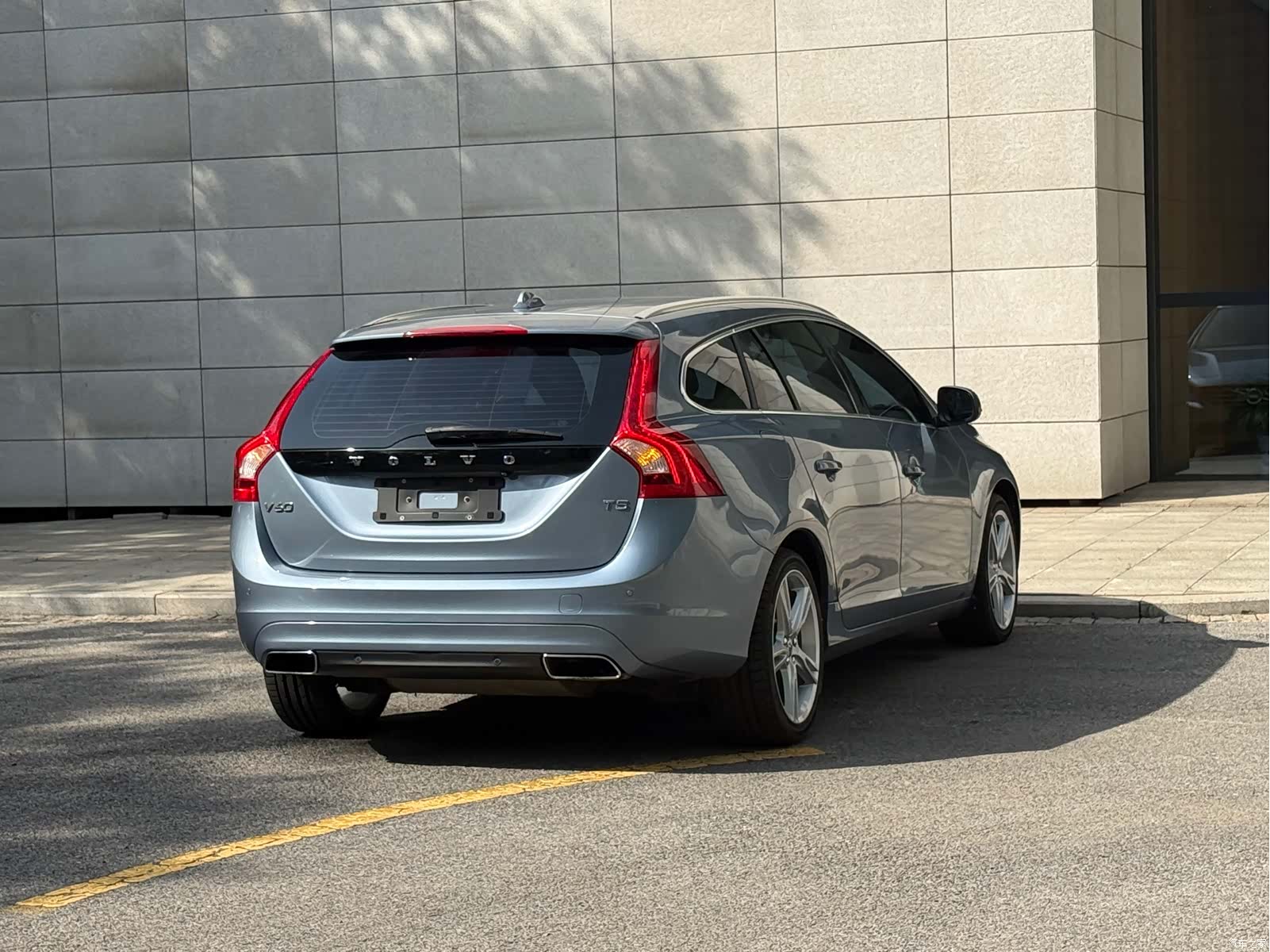 Volvo V60, 2017 20