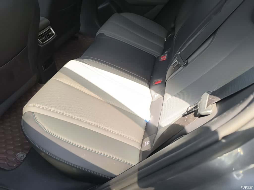 BYD Qin, 2024 17
