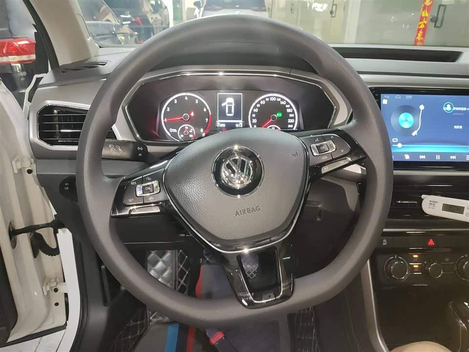 Volkswagen Tu Kai