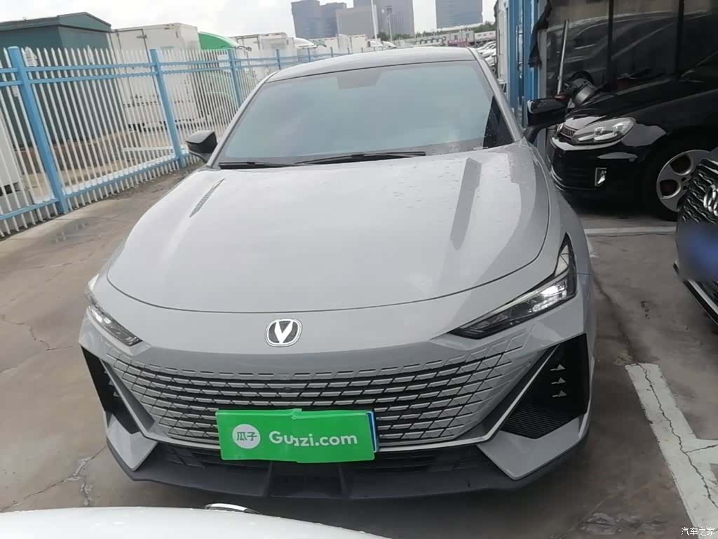 Changan UNI-V, 2022 3