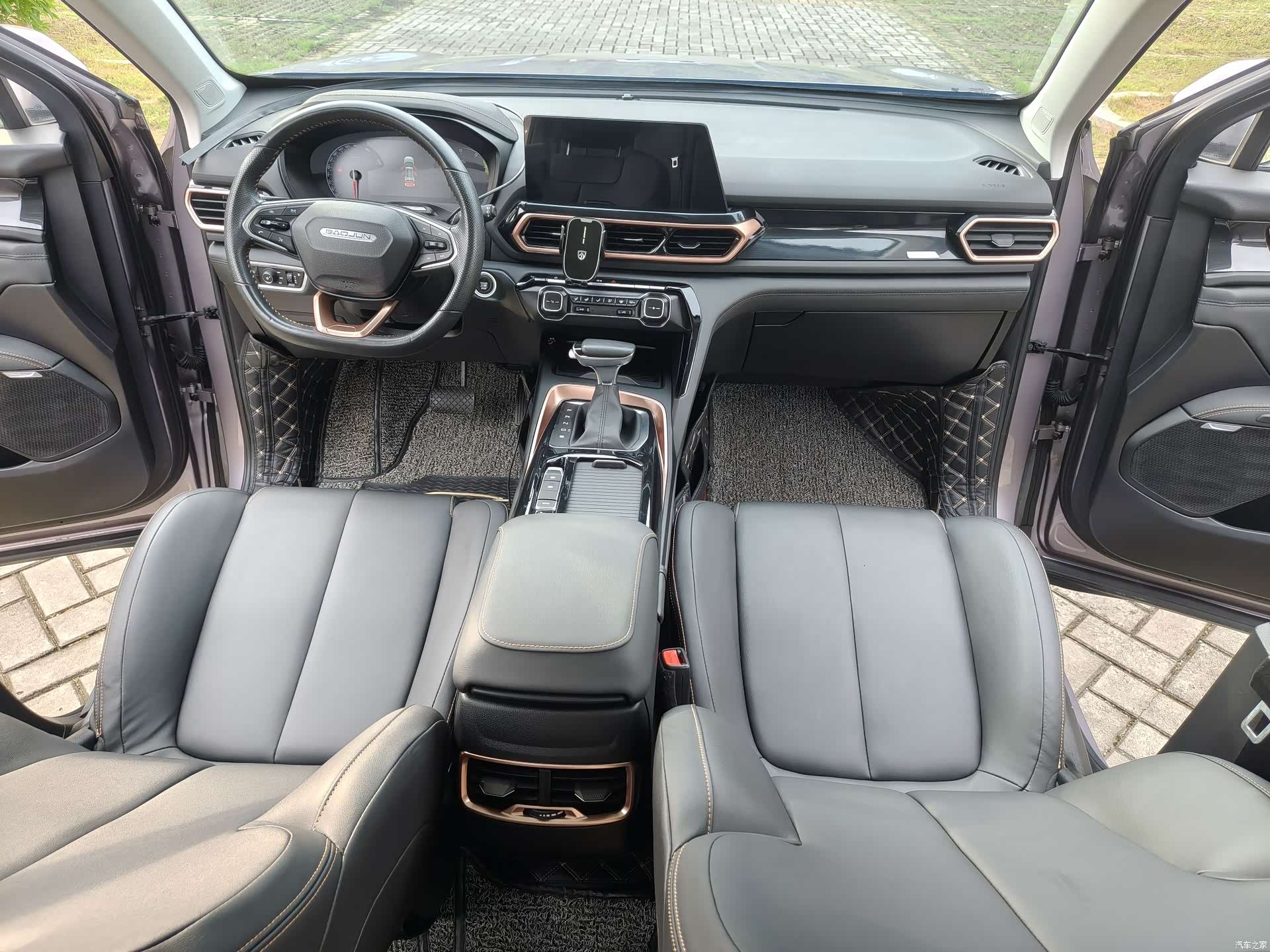 Wuling RS-5, 2019 15