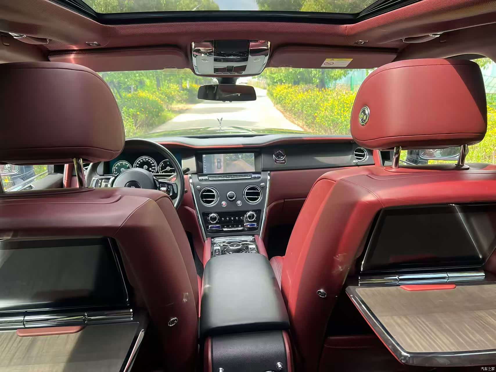 Rolls-Royce Cullinan, 2020 8