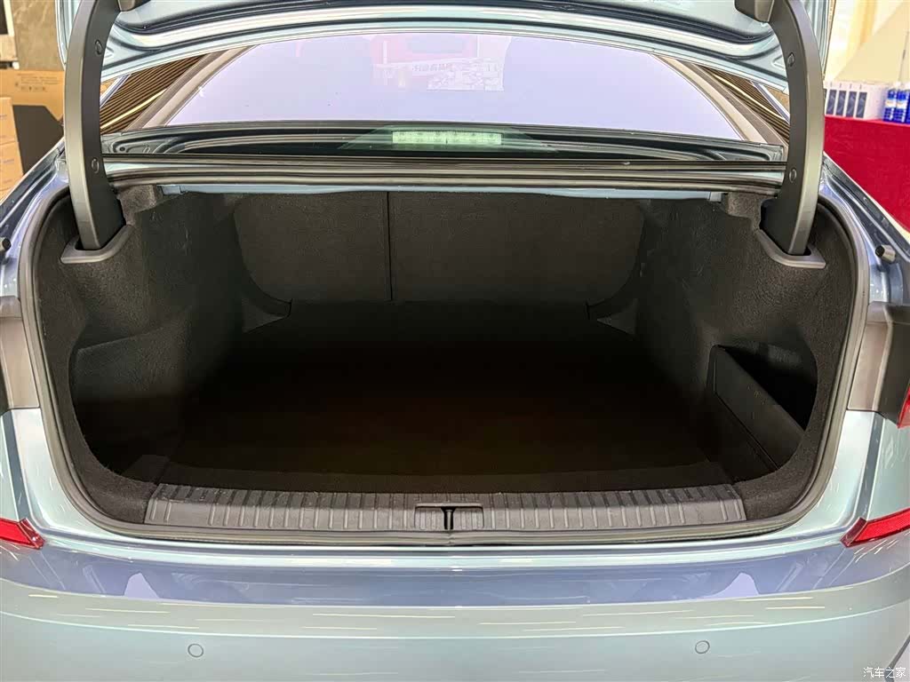 Volkswagen Passat, 2021 27