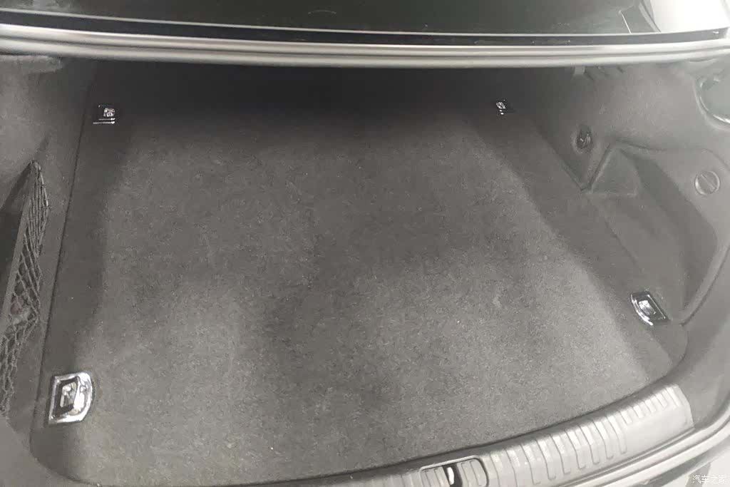 Audi A6L, 2021 4