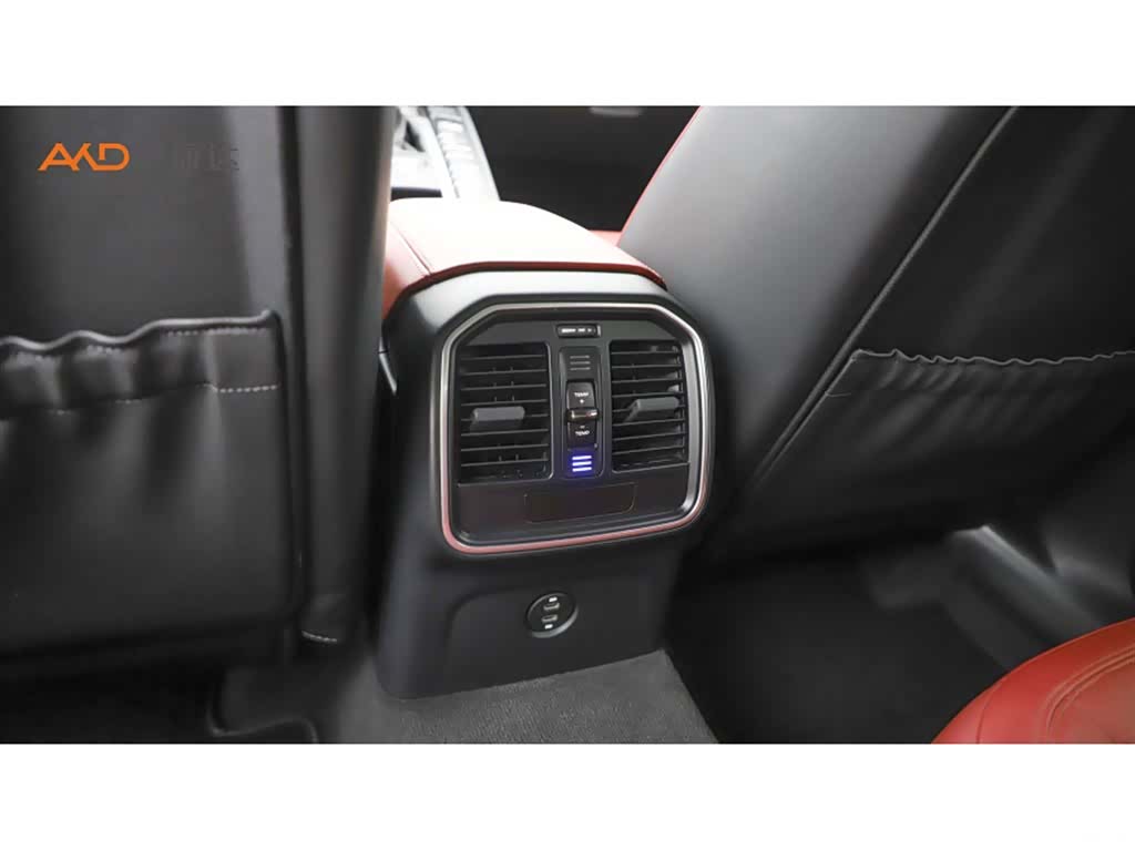 Porsche Macan, 2021 9
