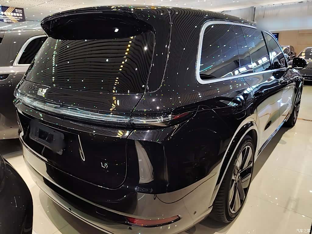 Li Auto L9, 2023 7