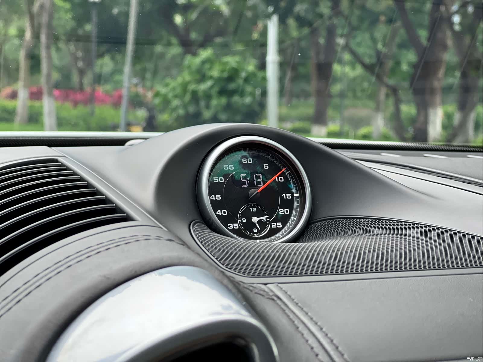 Porsche Cayenne, 2016 10
