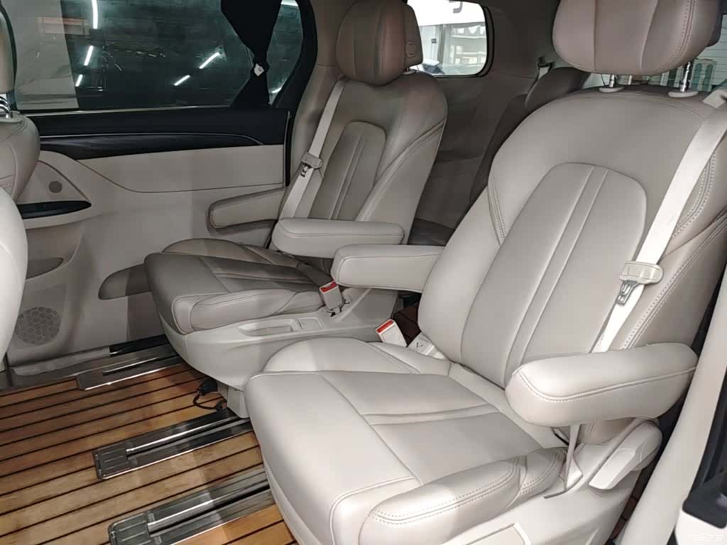 Buick GL8, 2020 17