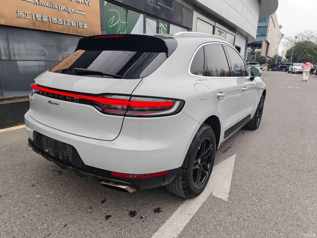 Porsche Macan, 2020 10
