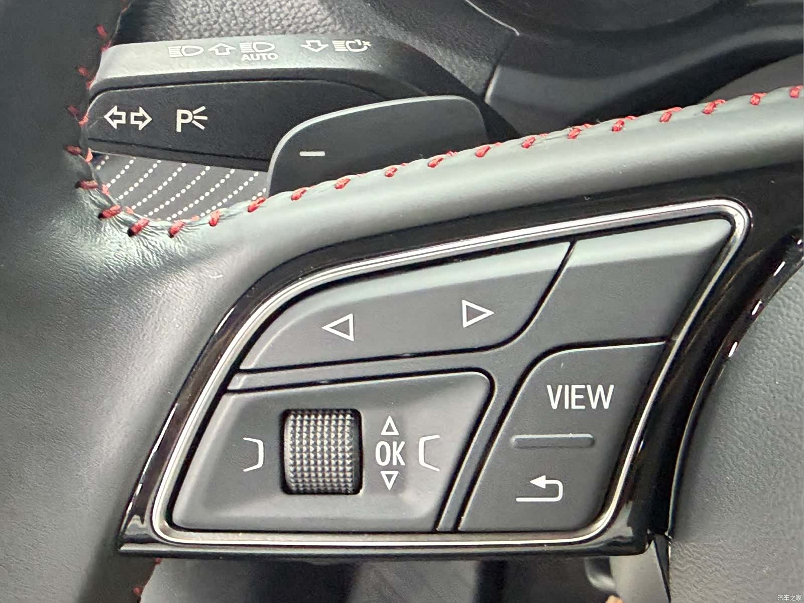 Audi Q2L, 2022 12