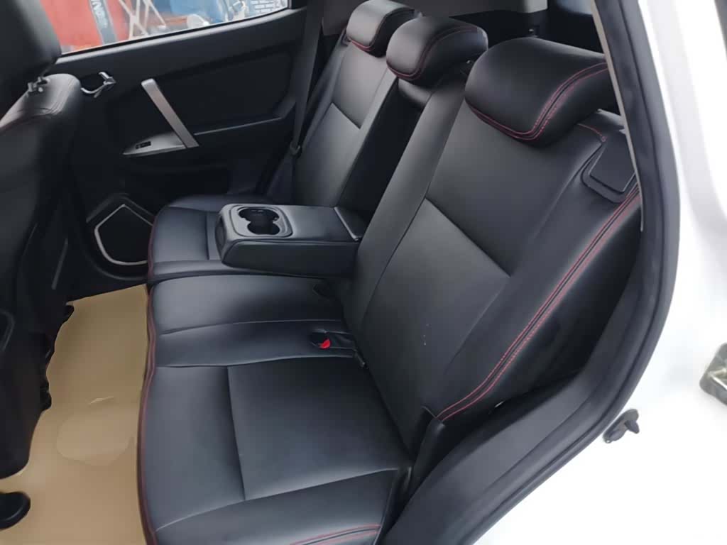 Geely GX7, 2014 17