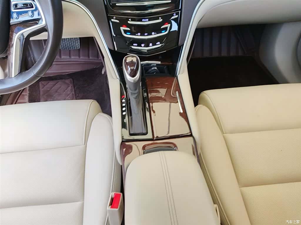 Cadillac XTS, 2017 14