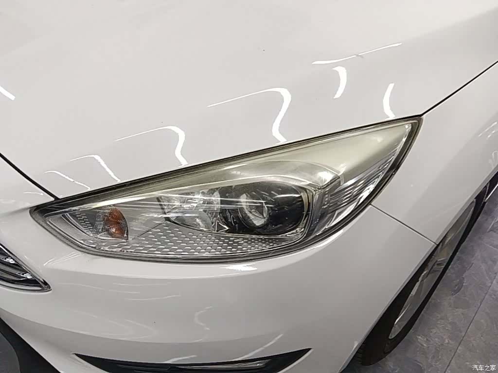 Ford Focus, 2016 24