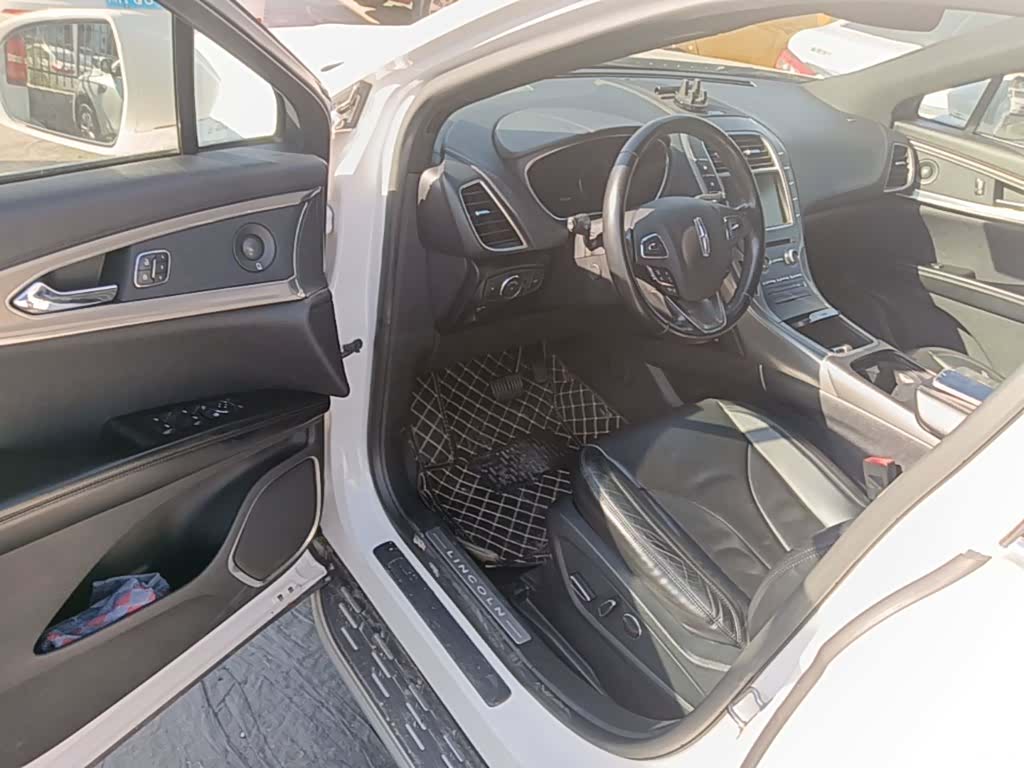 Lincoln MKX, 2016 12