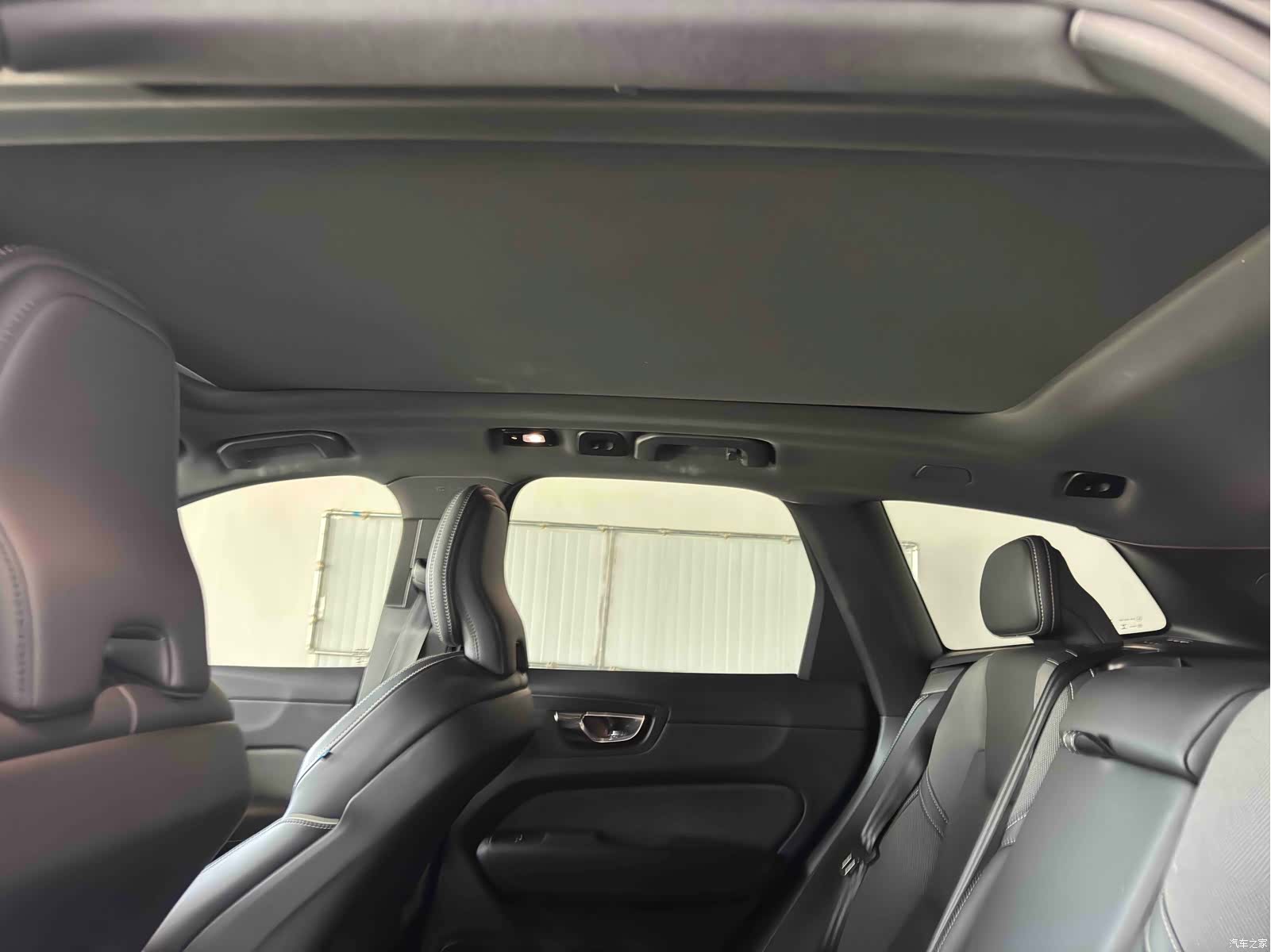 Volvo XC60, 2024 17