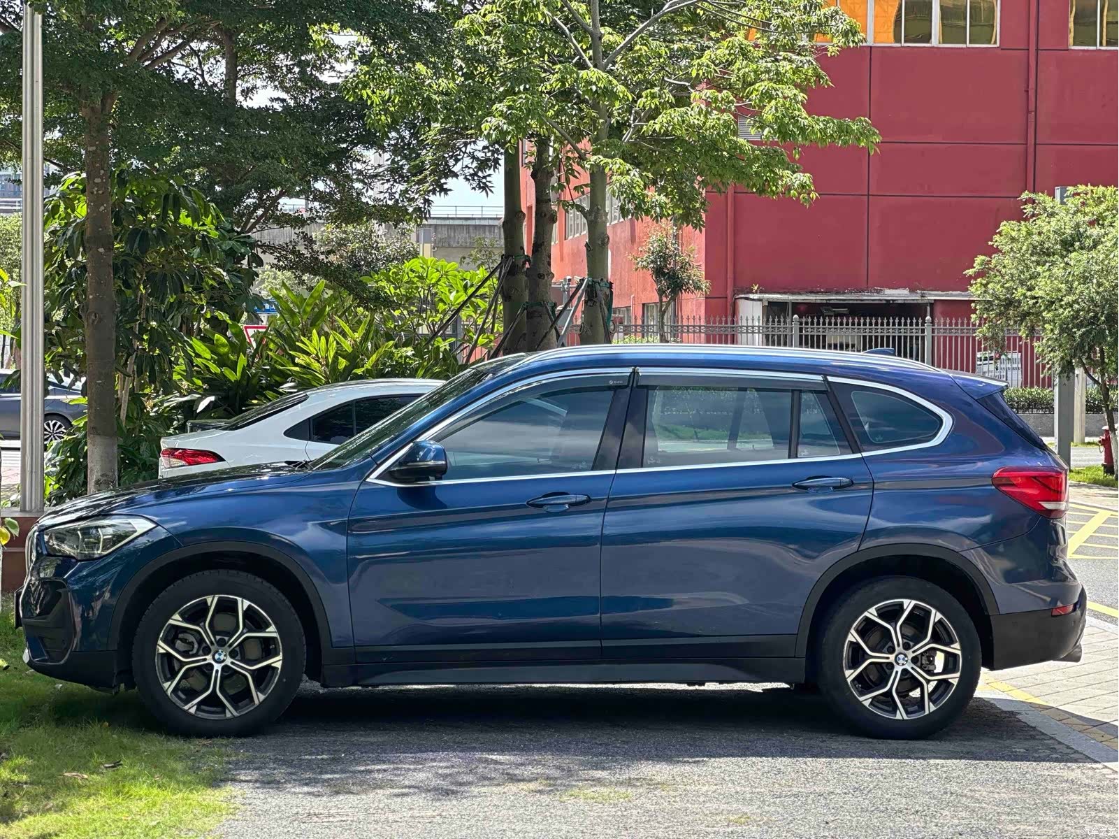 BMW X1, 2021 13