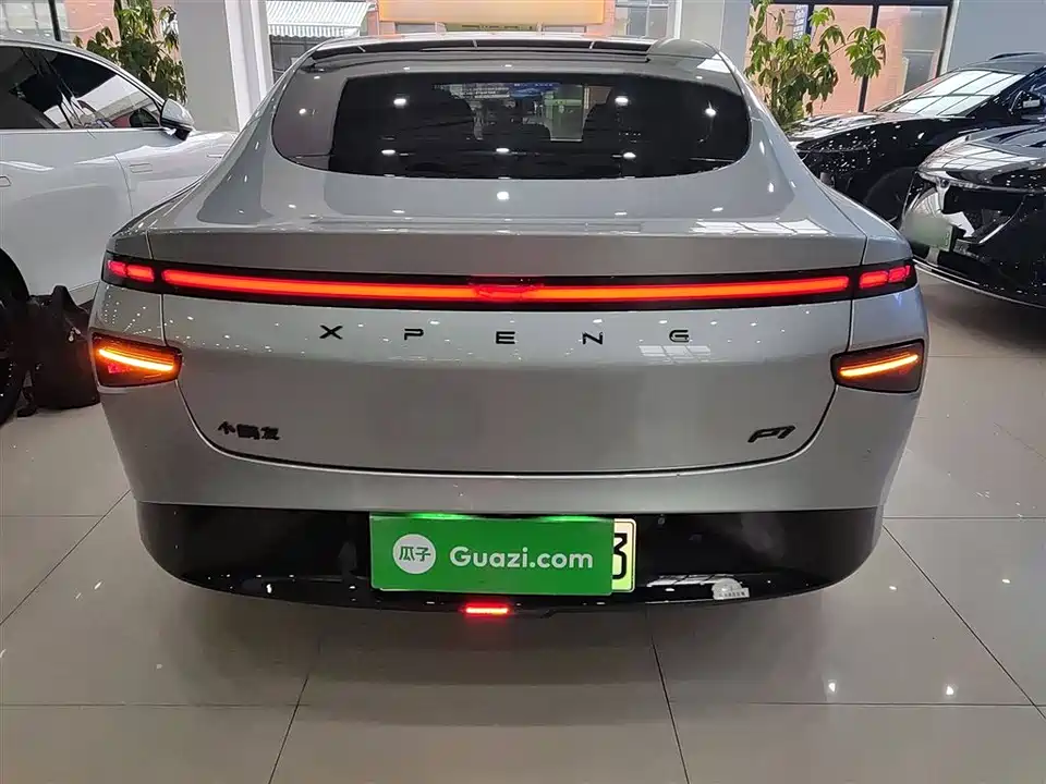 XPENG P7
