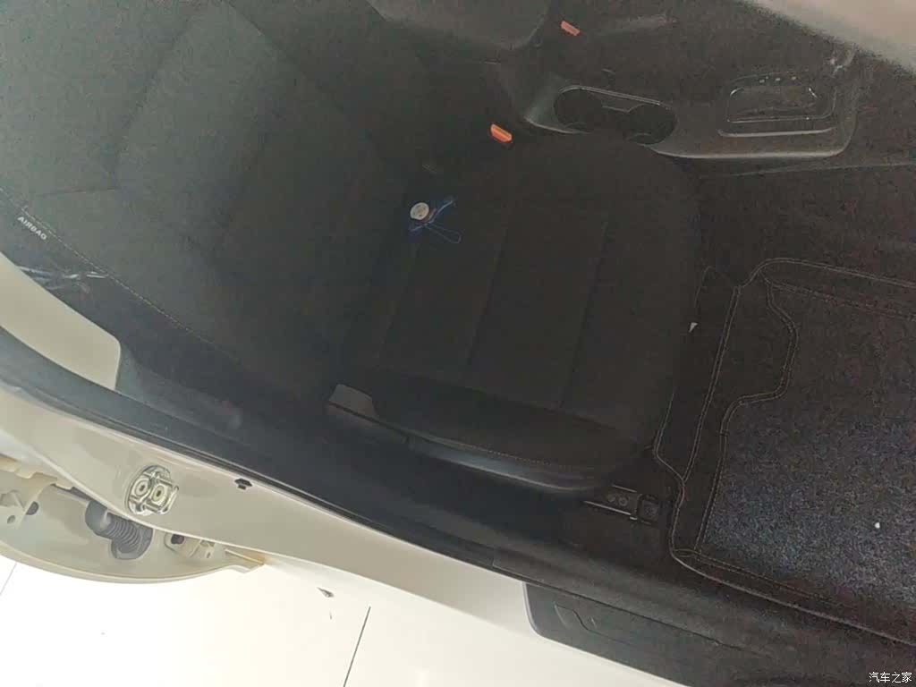 Kia K3, 2015 25