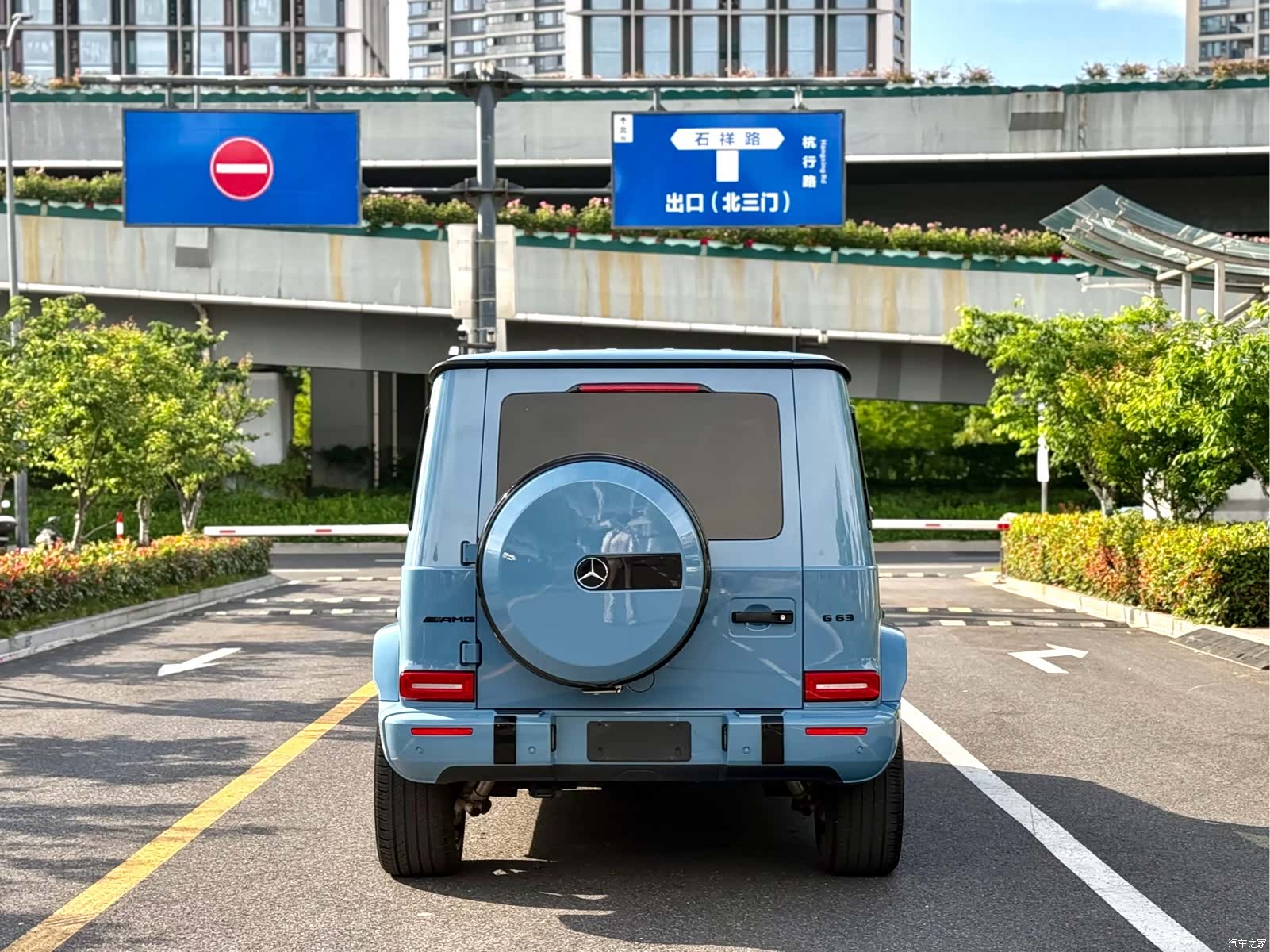 Mercedes-Benz G-Class, 2023 8