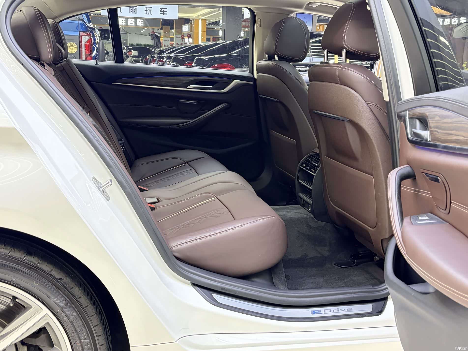 BMW 5 Series, 2018 7