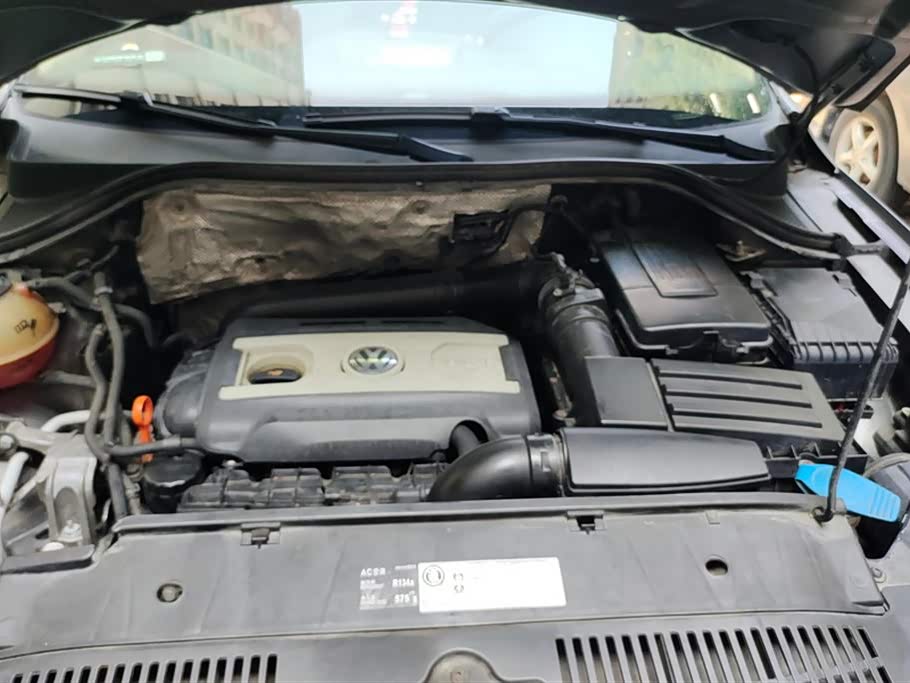 Volkswagen Tiguan Volkswagen Tiguan