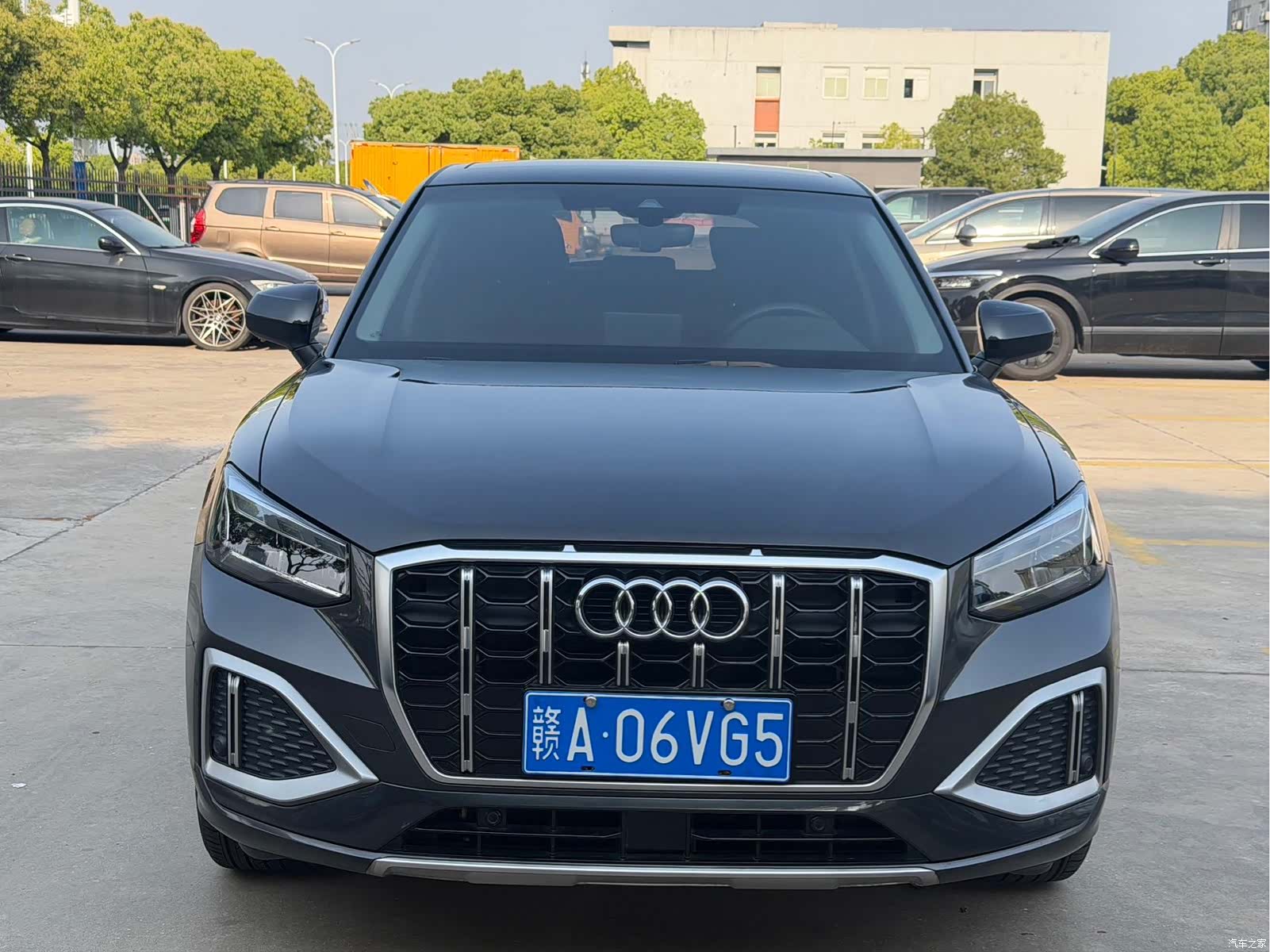 Audi Q2L, 2022 1
