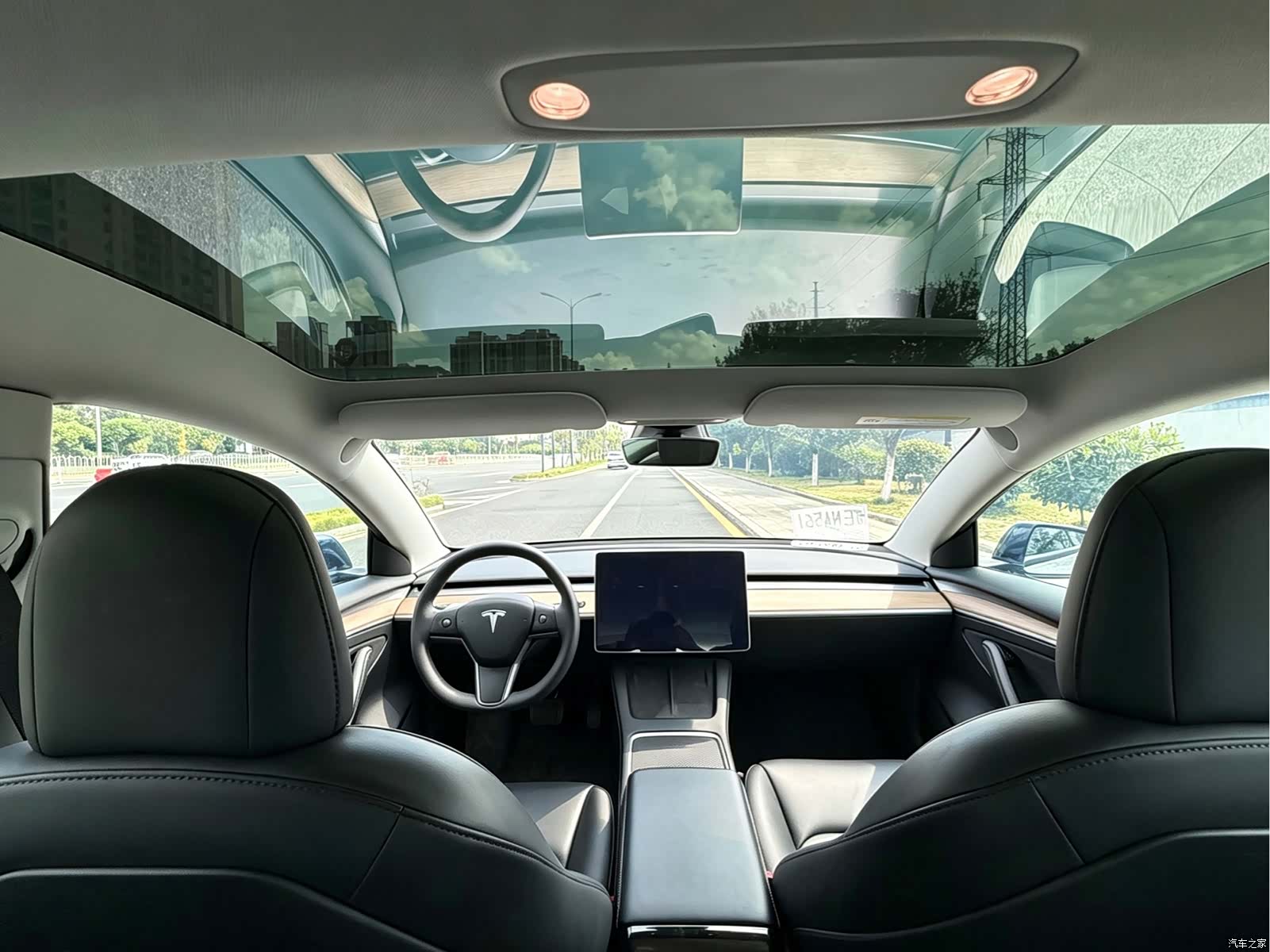 Tesla Model 3, 2021 14
