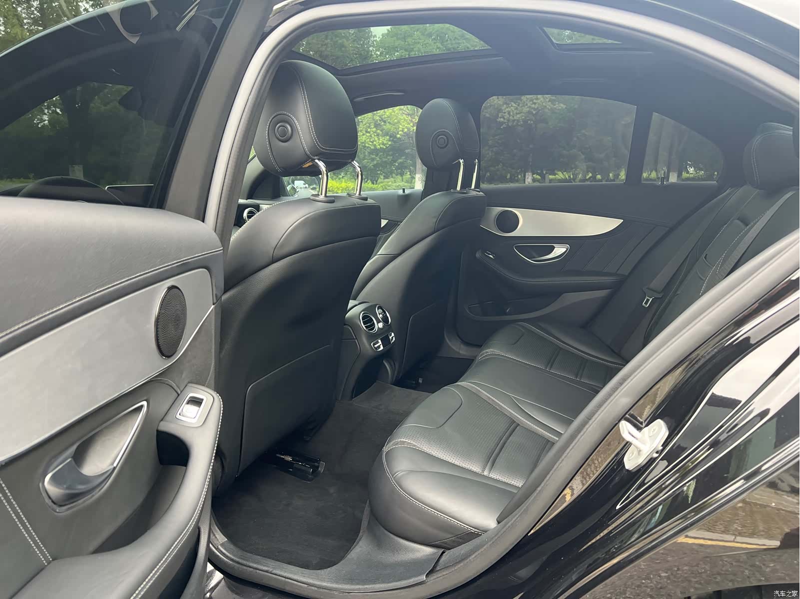 Mercedes-Benz C-Class, 2016 8