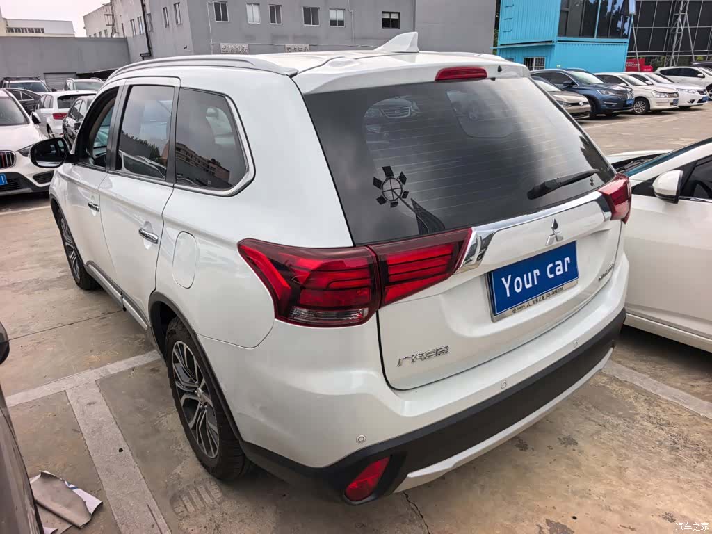 Mitsubishi Outlander, 2017 4