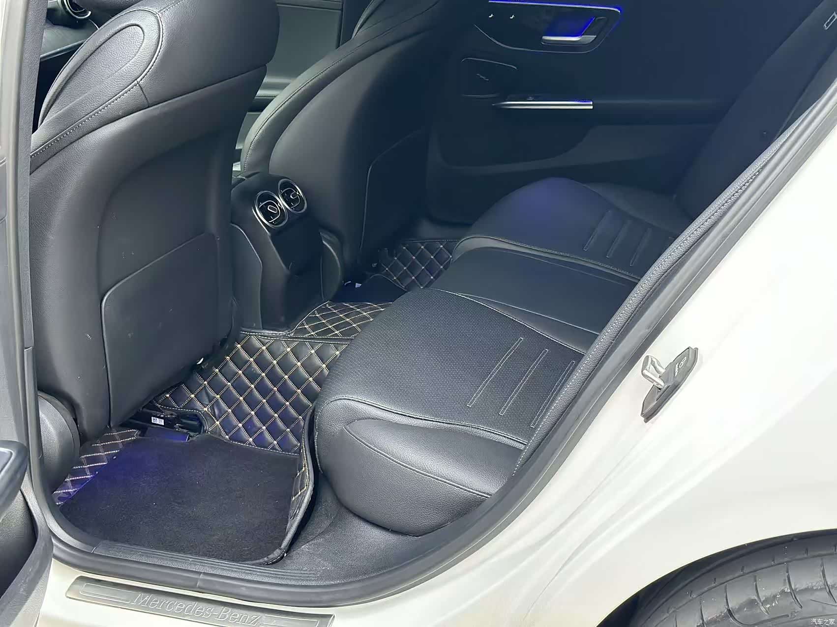 Mercedes-Benz C-Class, 2024 все фото