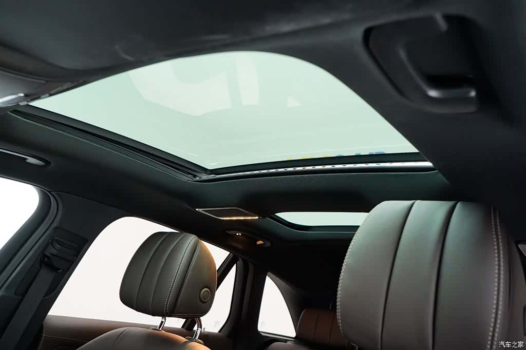 Mercedes-Benz GLC, 2022 6
