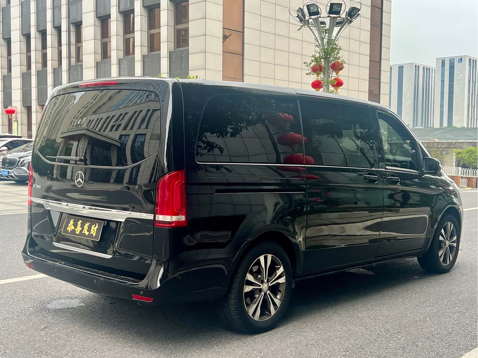 Mercedes-Benz V-Class, 2018 8