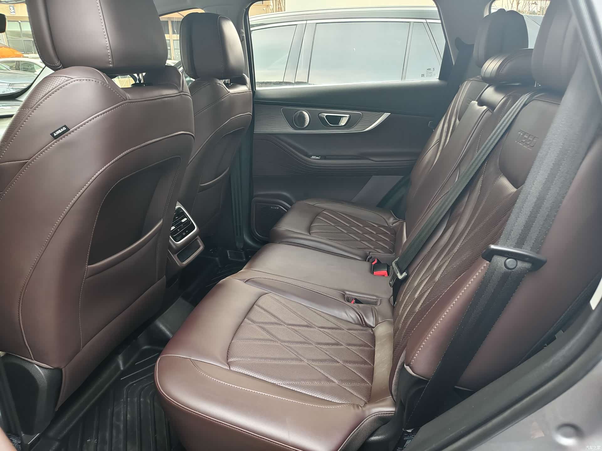 Chery Tiggo 8, 2024 10