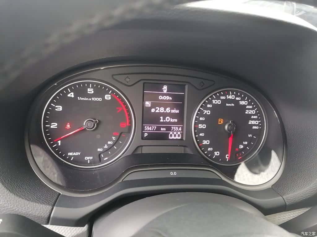 Audi Q2L, 2020 12