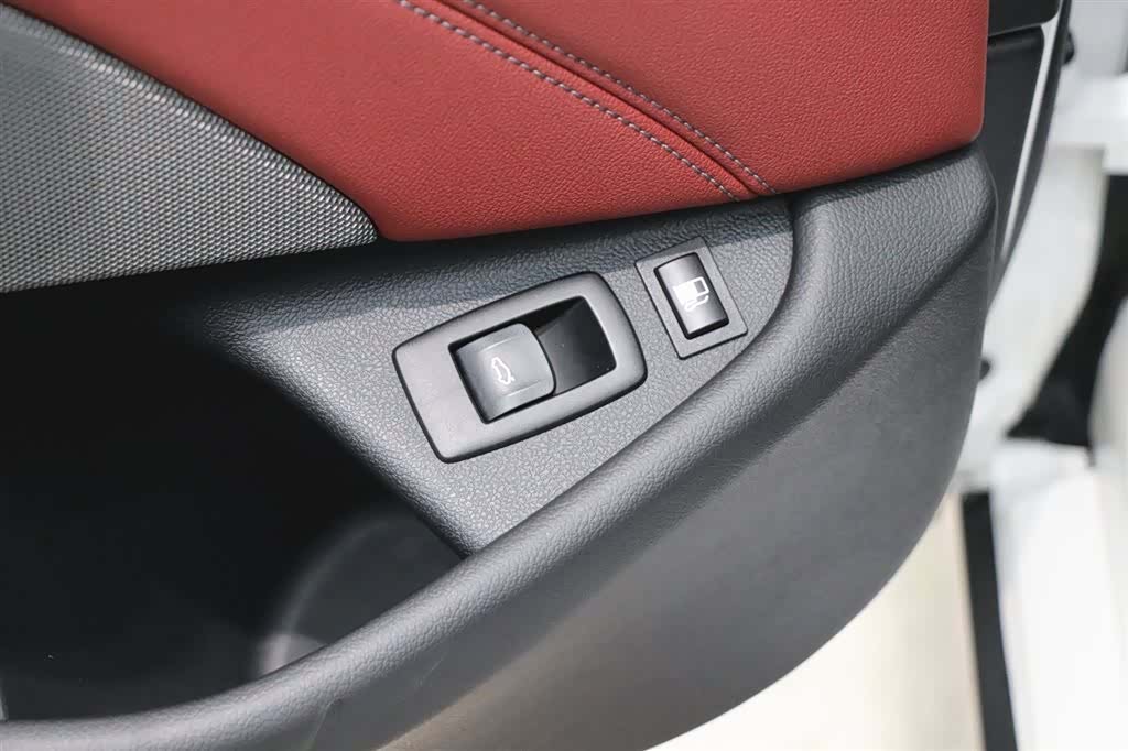 BMW 5 Series, 2023 12