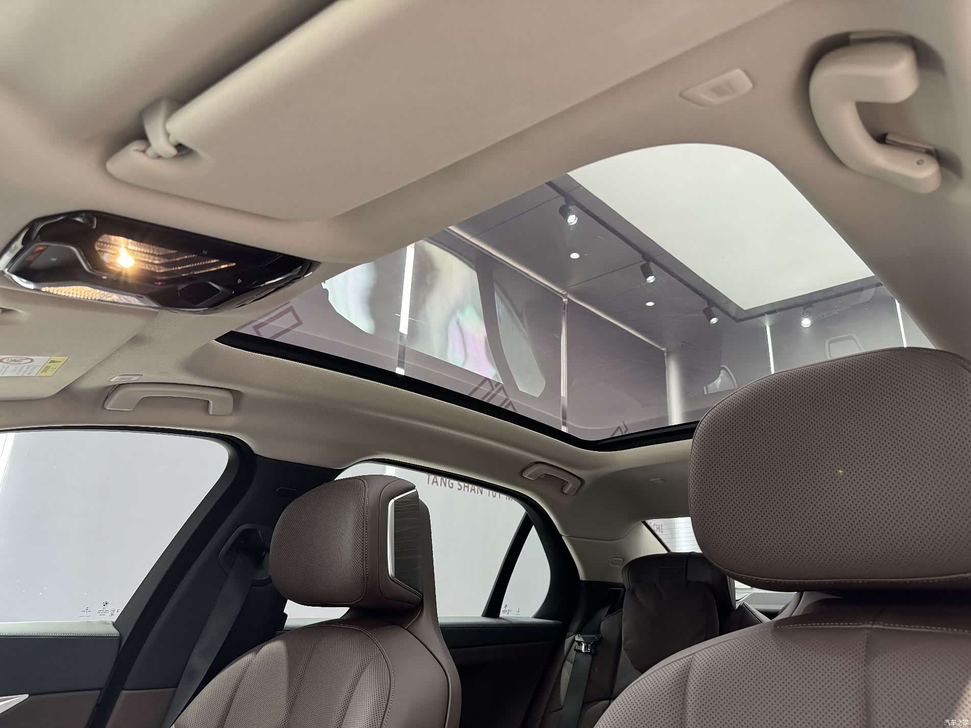 BMW 7 Series, 2023 16