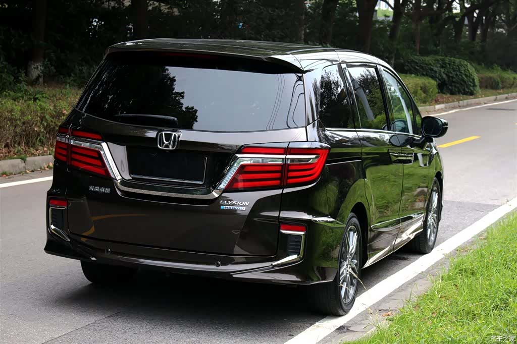 Honda Elysion, 2020 7