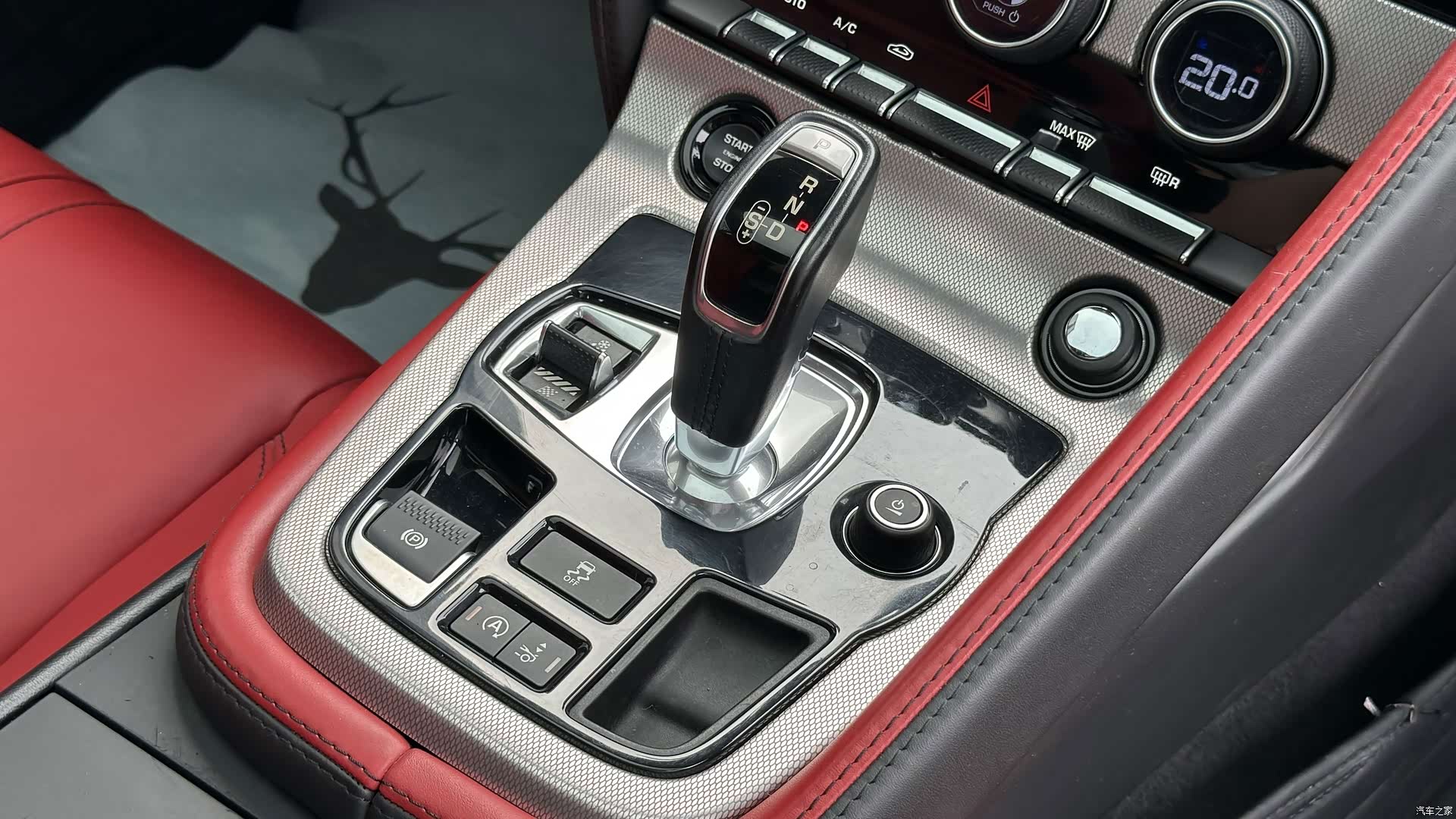 Jaguar F-TYPE, 2016 15
