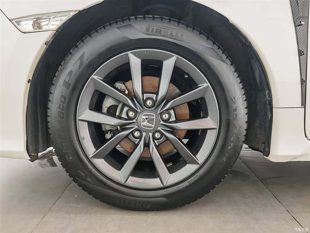 Honda Civic, 2019 17