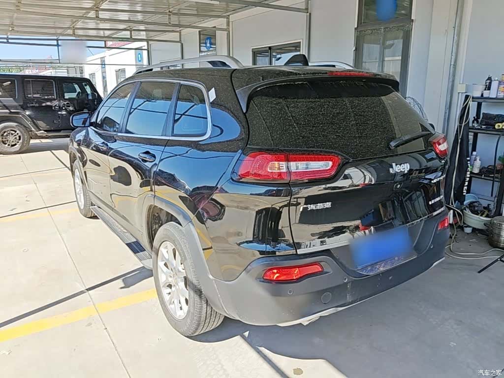 Jeep Cherokee, 2018 все фото
