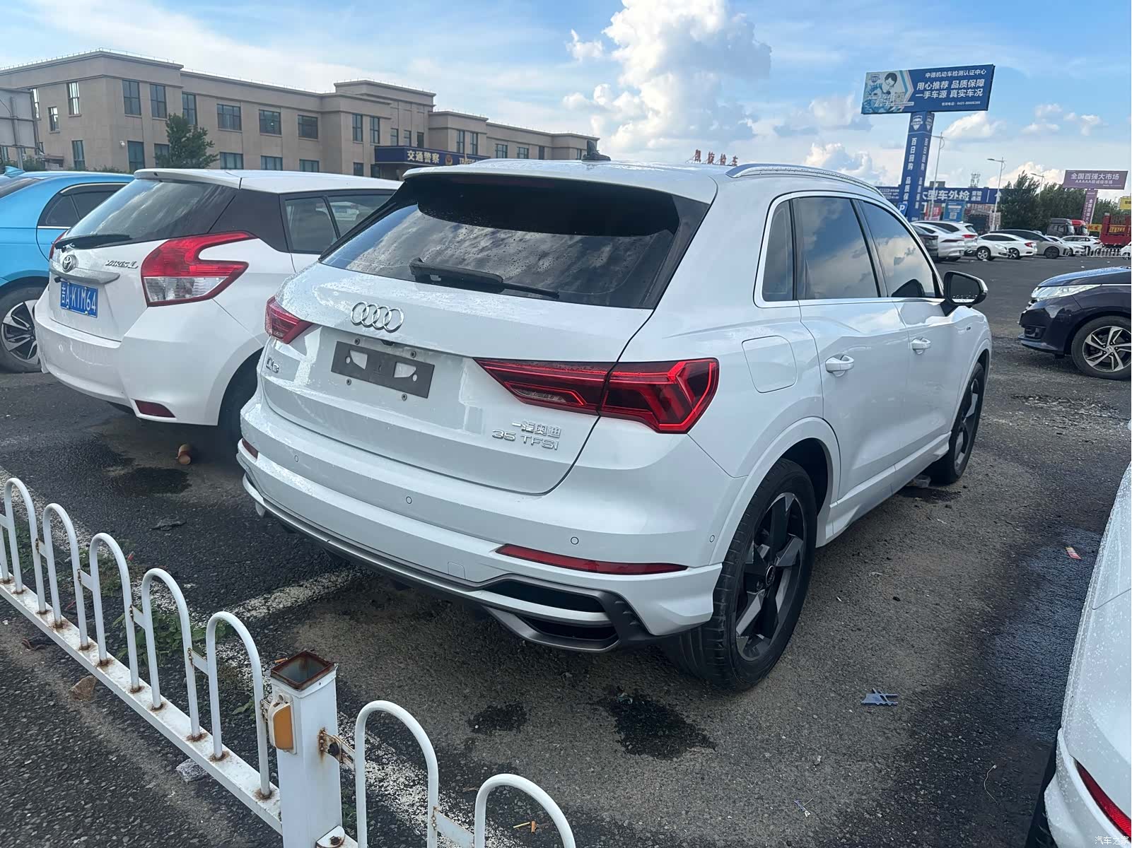 Audi Q3, 2022 4