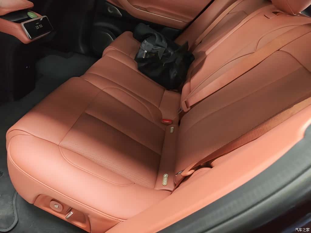 NIO EC7, 2023 17