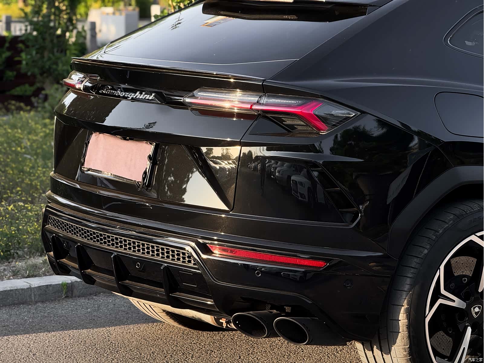 Lamborghini Urus, 2019 15
