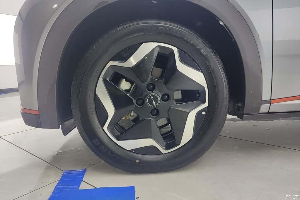 BYD Dolphin, 2022 6