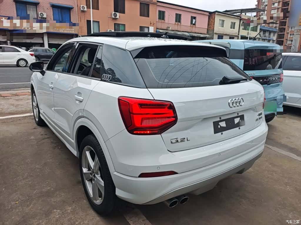 Audi Q2L, 2019 все фото