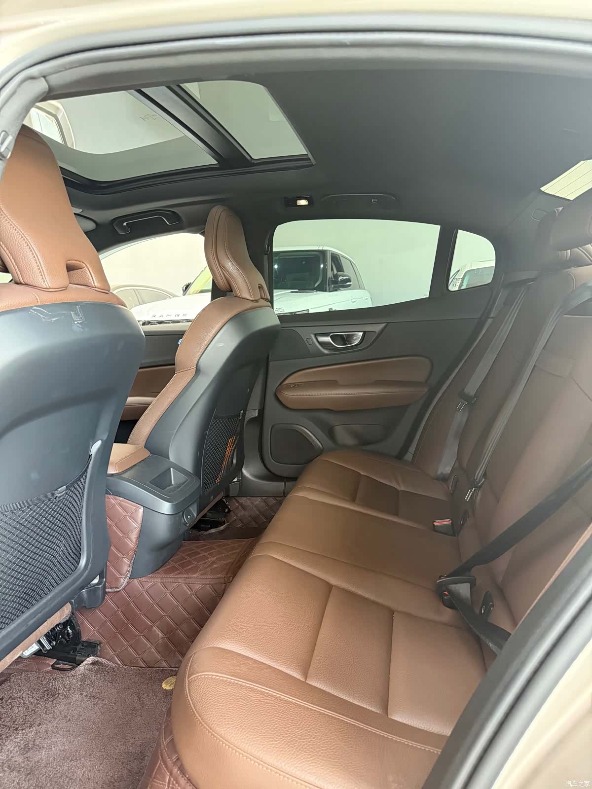 Volvo S60, 2023 6