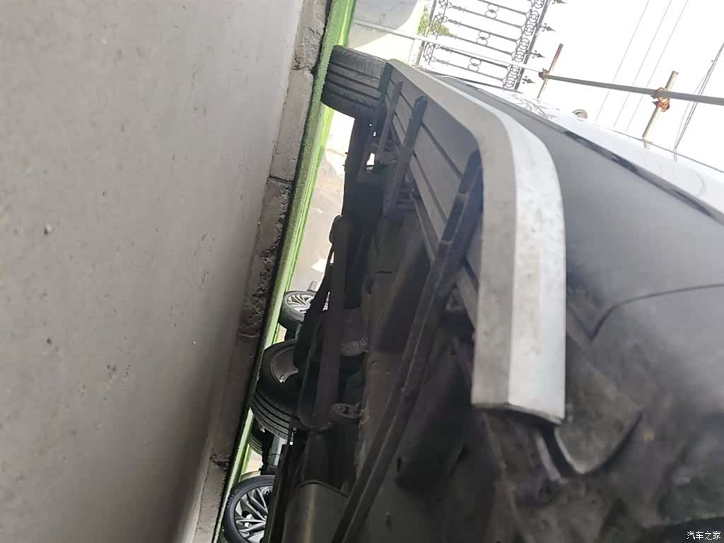 Roewe RX5, 2021 21