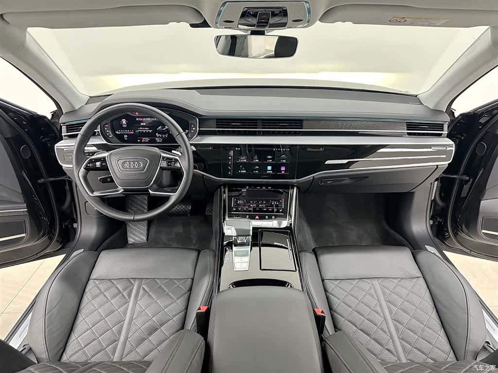Audi A8L, 2023 11